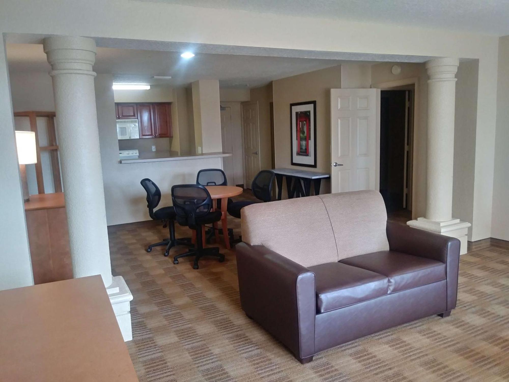 Extended Stay America Suites - Jacksonville - Deerwood Park Bagian luar foto