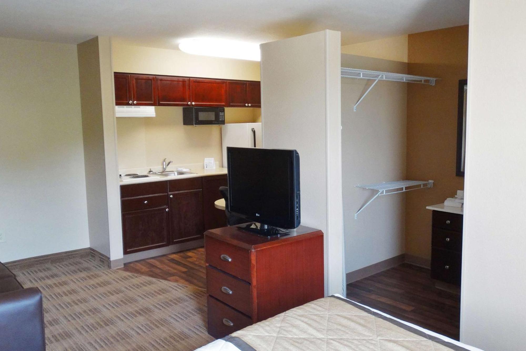 Extended Stay America Suites - Jacksonville - Deerwood Park Bagian luar foto